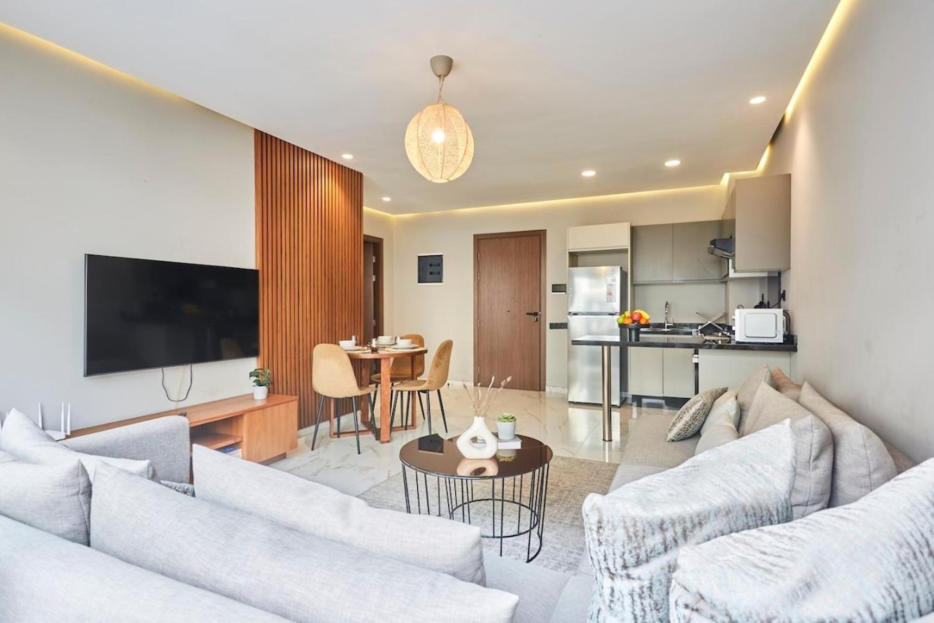Chic And Cozy 1 Bedroom Oasis In The Heart Of Casa カサブランカ エクステリア 写真