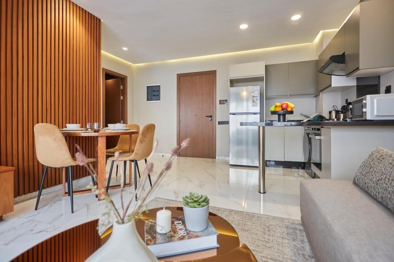 Chic And Cozy 1 Bedroom Oasis In The Heart Of Casa カサブランカ エクステリア 写真