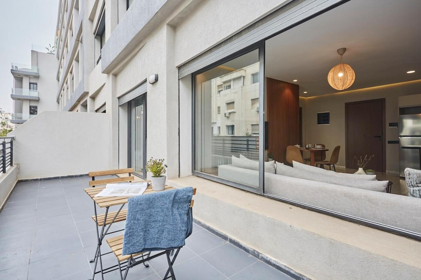 Chic And Cozy 1 Bedroom Oasis In The Heart Of Casa カサブランカ エクステリア 写真