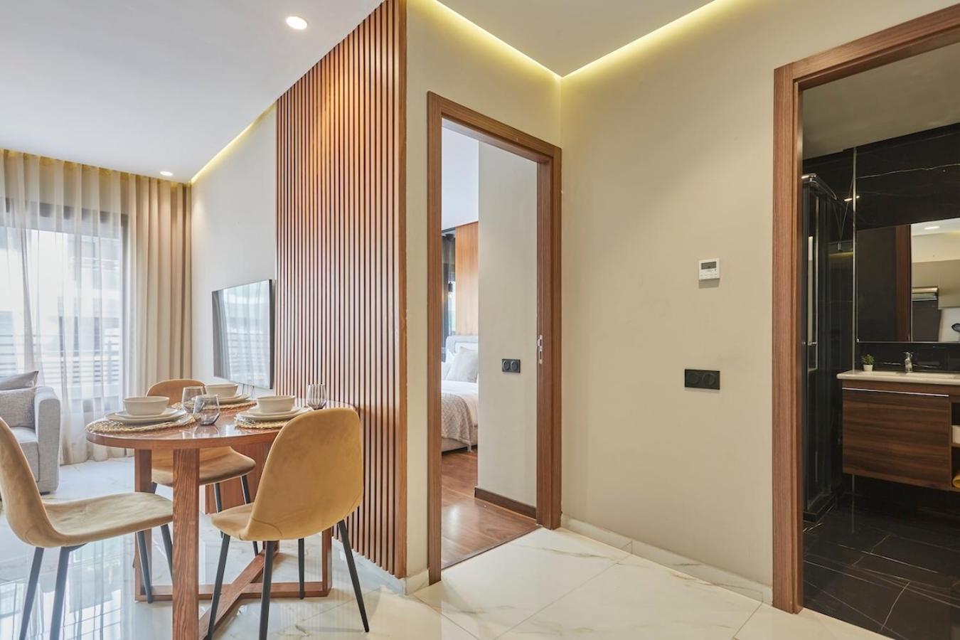 Chic And Cozy 1 Bedroom Oasis In The Heart Of Casa カサブランカ エクステリア 写真